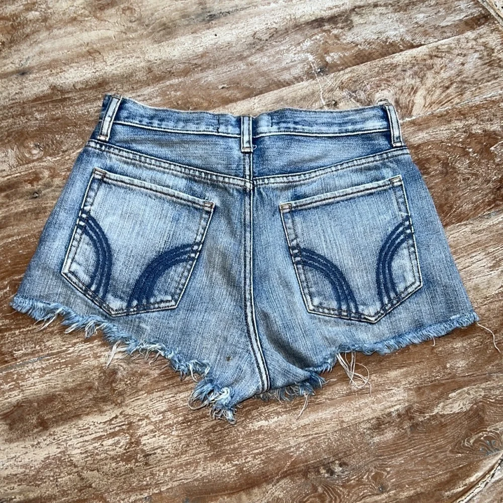 HOLLISTER Cutoff Denim Blue Jean Distressed Shorts Size 25
